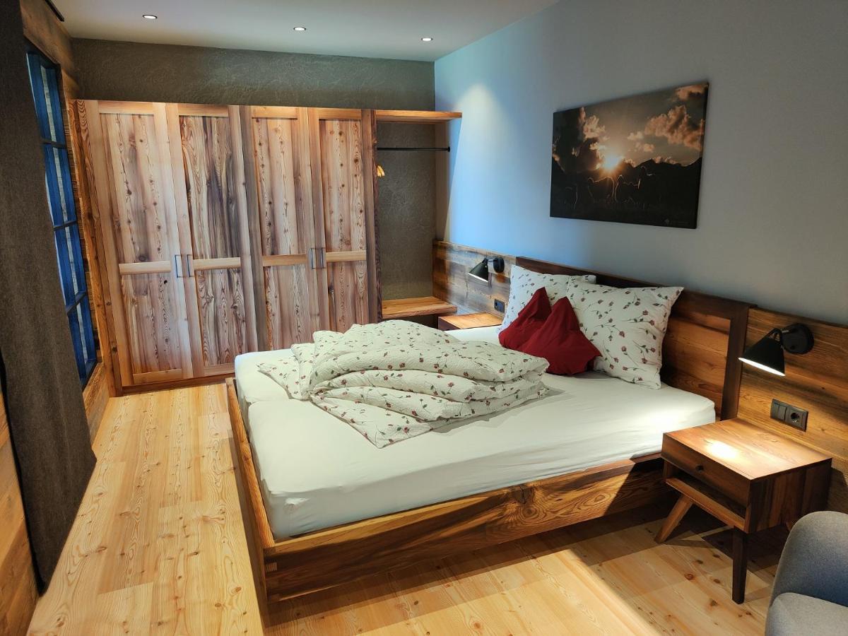 Premstlahof Laerchenstube Apartment Martello